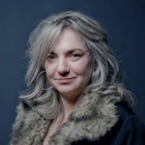 Meet your Posher, Naomi